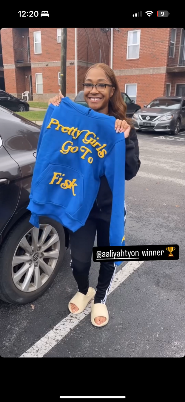 Blue Pretty Girls - Hoodie